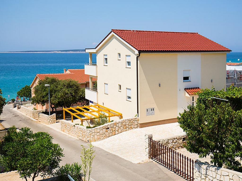 Apartments Cikac II - Modern Apartments By The Beach 만드레 외부 사진