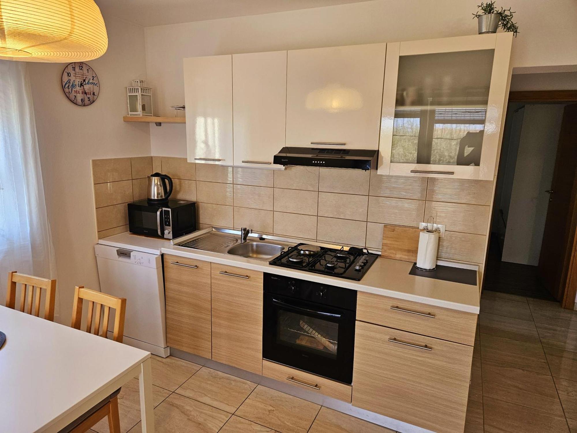 Apartments Cikac II - Modern Apartments By The Beach 만드레 외부 사진